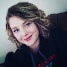 Chelsea Boisvert's Instagram, Twitter & Facebook