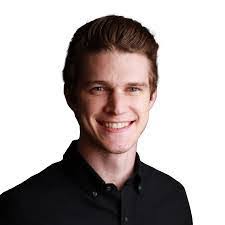 Davy Thach's Instagram, Twitter & Facebook