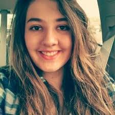 Alyssa Ferris (caligrl797)