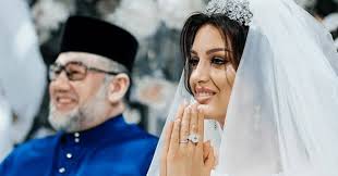 Yang dipertuan agong malaysia ke. Russian Beauty Queen Rejects Ex Malaysian King S Claim They Divorced
