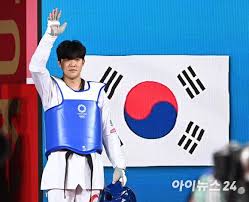 이 가운데 이대훈은 세 번째 올림픽 출전이다. 9b38bly8d2vr4m