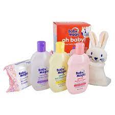 When it comes to keeping your baby clean, there's a dizzying array of products on the market. Oh Baby Baby Essentials Gift Set Baby Magic