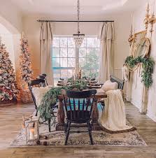The table decoration for christmas is as elegant, sophisticated and absolutely glamorous, such table decorations add a festive sparkle to the table. How To Create An Elegant Table This Christmas Life By Leanna