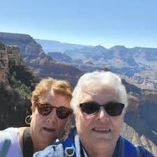 Inside Hudson Jewelry...(down the street south from Graves)