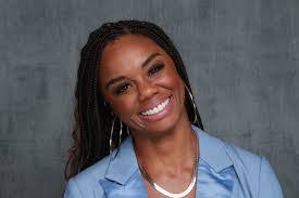 Simone Corbett's Instagram, Twitter & Facebook