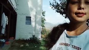 Ali Sharma vlog आज हम तोड़ रहे है बीन 😊