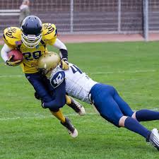 İn video neymar, ibrahimovic, balotelli, robben and many players are. Seniors 7 American Football Tsv Schott Mainz