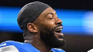 Former NHL player Lee Sweatt is helping grow the sport of Inline Hockey