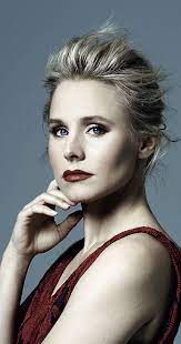 Forse non sai che la sua filmografia è vastissima e noi di miglioriserie.tv abbiamo selezionato i titoli di film e serie tv più famosi che l'hanno vista protagonista. Kristen Bell Imdb