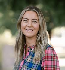 OOH experts at your service