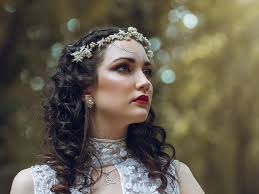 La base de Morón se transformó en un bosque encantado