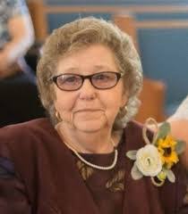 Alice Nicely's Instagram, Twitter & Facebook