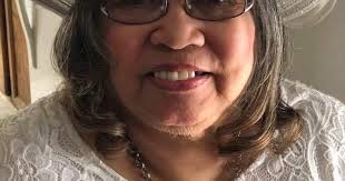 Clara "BB" Christmas-Aheart