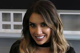 𝙻𝚘𝚟𝚎𝚕𝚢