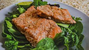Y por supuesto, a la hora de saber si un salmón está fresco o no lo está, se aplica todo lo que sabemos para conocer si un pescado está fresco. Como Cocinar Salmon Como Fresco Del Mar Youtube