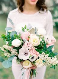 It's always a good idea to use flowers that are in season, and couples deciding to tie the knot in spring have an abundance of wonderful blooms to choose from. Wedding Flower Ideas For Your Spring Wedding Mythe Barn