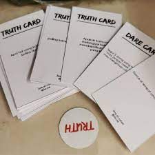 Kamu bisa tetap chatting sama dia sambil main truth or dare. Mainan Kartu Truth Or Dare Tod Card Teman Pacar Dewasa 21 Shopee Indonesia