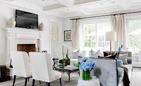 Use the furniture to create conversation areas. How To Efficiently Arrange The Furniture In A Small Living Room