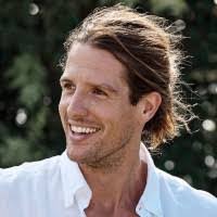 Benjamin Crawley's Instagram, Twitter & Facebook