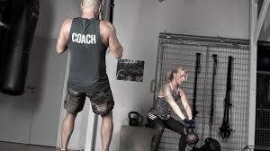 La partie dedie au fitness gratuit en ligne de notre site vous propose divers sources video en streaming de fitness. Armentieres Manu Et Severine S Invitent Dans Vos Salons Pour Vous Aider A Garder La Forme