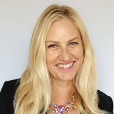 Featured Presenter CArtsCon2021: Elizabeth Raney