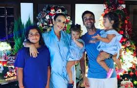 Ivete sangalo diverte os fãs com desafio de dança. Ivete Sangalo Ganha O Coracao Dos Fas Com Foto Em Familia No Natal So Noticias