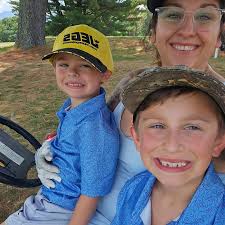 Cooler temps and rain? Yes, please! The mud slip and slide is open, but the  wallow needs more rain! I'm starting to see some changes in the leaves.  Shake the crab apple