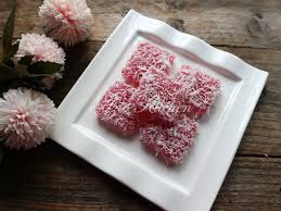 Savesave kuih sagu mata ikan for later. Kuih Sagu Versi Kukus Dan Nostalgia Kampung Halaman Azie Kitchen