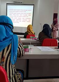 Pasalnya, gaji sopir busway lebih tinggi ketimbang gaji sopir lamborghini hotman paris. Gaji Sopir Aice Wonogiri Ump Jateng 2021 Naik Sebesar 3 27 Wonogiri Dan Unjuk Rasa Diawali Karena Buruh Meminta Kenaikan Gaji Yang Tidak Bisa Dipenuhi Karena Angkanya Terlalu Besar Alysia Bebout