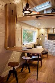 Interior Design Home Trailer Home Packed In 240 Kleines Haus Einrichtung Wohne Im Tiny House Kleine Hauspflanzen