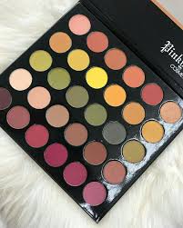 Pinterest Iiiannaiii Pinky Rose Cosmetics Runway Palette Pinky Rose Cosmetics Artistry Makeup Skin Makeup