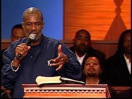 Bishop Noel Jones Wife I Created This Video With The Youtube Video Editor Http Www Youtube Com Editor Bishop Noel Jones Dont Look Back Noel Jones