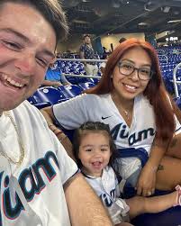 Erick Manzano (@813_mazzi) • Instagram photos and videos