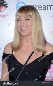 2 Laura Hoffman Royalty-Free Images, Stock Photos & Pictures