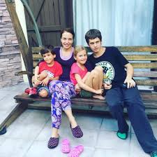 Deniz uğur hakkında merak edilenler. Deniz Ugur Esi