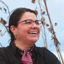 Karen Snedeker's Instagram, Twitter & Facebook