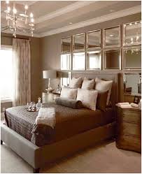 In the case of the bathroom mirror it's the accent. 7 Ideas Of How To Use Mirrored Headboards In Bedroom Wall Decor Printmeposter Com Blog