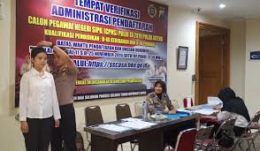Full pembahasan soal skb kesehatan perawat tes cpns 2019 adalah kumpulan soal skb perawat yang disertai dengan tips dan trik menjawab soal bantu support. Hari Terakhir Pendaftaran Cpns Polri 2019 Polda Jateng Animo Meningkat Tribrata News Jawa Tengah