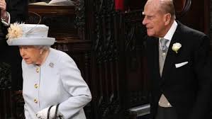 Ira y angustia en palacio por filtración de conversaciones privadas del príncipe harry y su familia. Una Reina Reptiliana Vientres De Alquiler Y Bodas Politicas Los Rumores Mas Locos Sobre Los Windsor