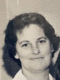 Jean Pinder's Instagram, Twitter & Facebook