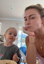 Danielle Karagash Pregnant