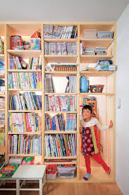 本棚で仕切られた子供部屋 子供部屋 間仕切り 子供部屋 間仕切り diy インテリア 収納