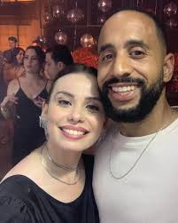 Um instante de vida que vale por si só” FELICIDADE!! #mikasa #voleideareia  #felicidade