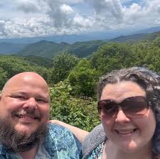 80s horror movie with rubber boot killer and death counter. Comedy movie  about young couple narrated like a documentary