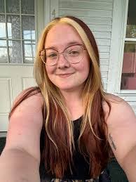 Donna Ott's Instagram, Twitter & Facebook