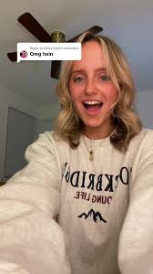 Twin Reunion with Daisy Kent