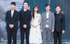 Yoon jong hoon as gil moo won. Tak Ada Nama Populer Akting Para Pemain Come And Hug Me Banjir Pujian Netter