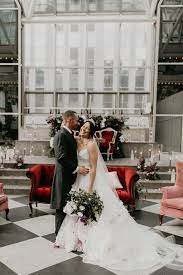 Whimsical Indoor Garden Wedding In The Heart Of Pittsburgh Junebug Weddings Posh Wedding Garden Wedding Inspiration Pittsburgh Wedding Photography