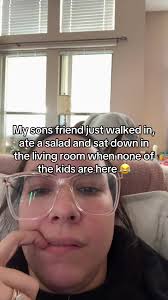 The House Everyone Loves to Visit in the Neighborhood