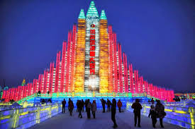 شاهد صور مدينة الثلج فى الصين من أروع الأماكن الترفيهية فى العالم Festivals In China Ice Sculptures Harbin